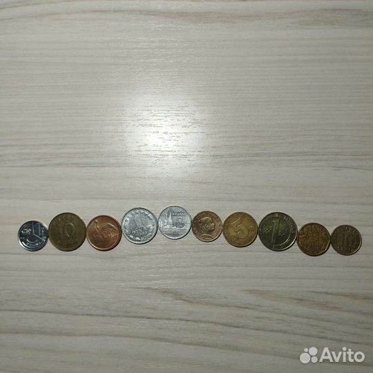 Набор иностранных монет