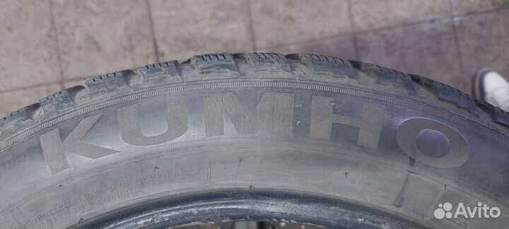 Kumho I'Zen KW22 225/50 R17