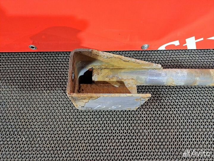 Кронштейн крыла заднего правого Daf XF105