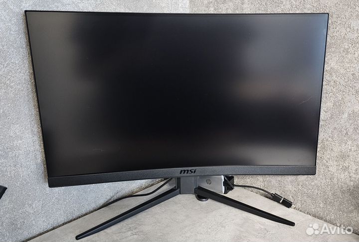 Монитор MSI optix g24c4