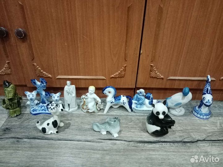 Фарфоровые статуэтки