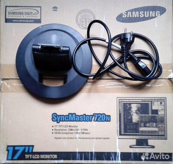 Монитор Samsung SyncMaster 720 n