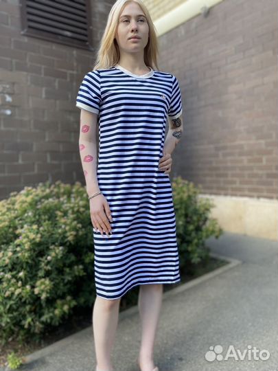 Платье в полоску новое 42) 44) 46) 48)
