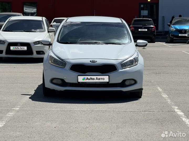 Kia Ceed 1.6 МТ, 2012, 210 000 км