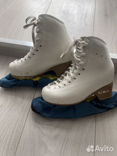 Фигурные коньки edea 200