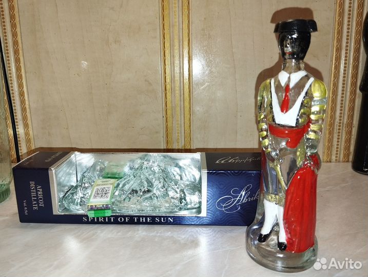 Бутылка фигурная