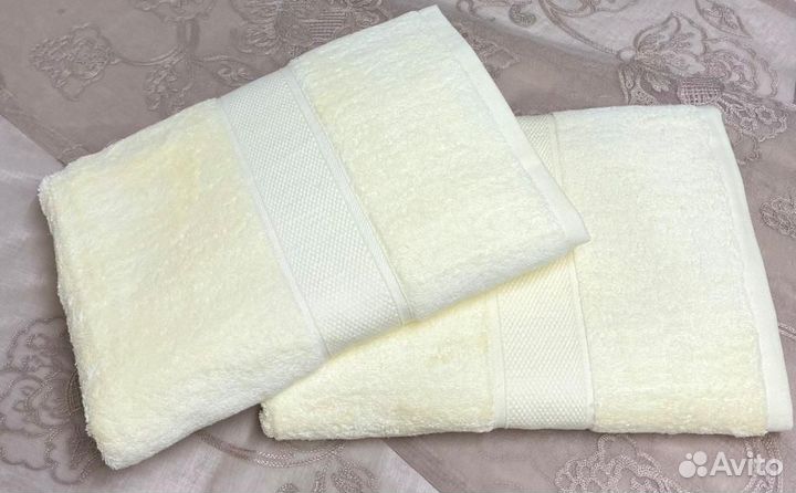 Махровые полотенца в ассортименте