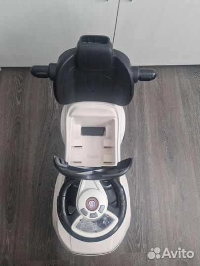 Машинка каталка толокар