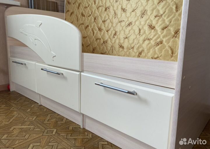 Кровать детская, подростковая + матрас в подарок