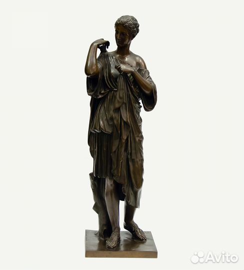 Антикварная скульптура Диана Габийская, бронза