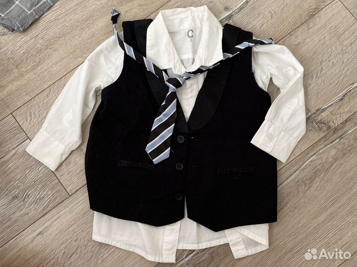 Тройка-рубашка галстук жилет размер92-98