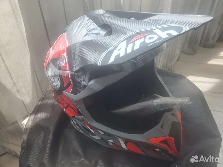 Кроссовый мотошлем Airoh