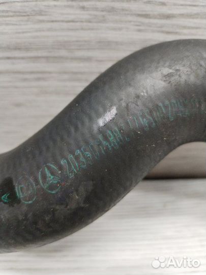 Патрубок радиатора Mercedes C-Class W203 OM646