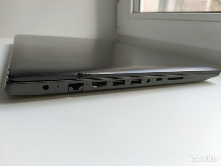 Lenovo ideapad Ryzen 7 Vega 10