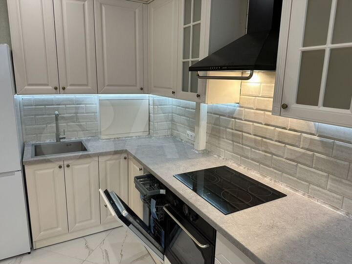 1-к. квартира, 41 м², 1/3 эт.