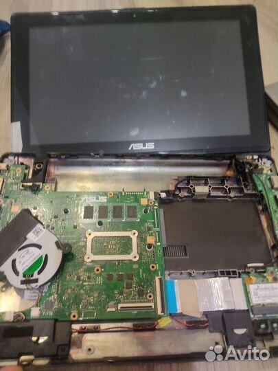 Asus X200M