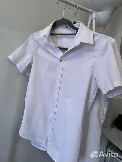 Школьная форма + 2 рубашки в подарок