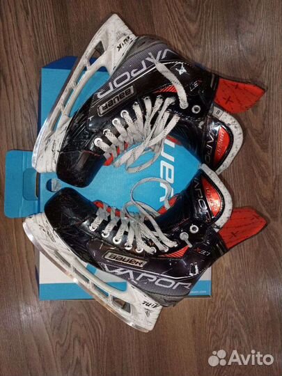 Коньки хоккейные, размер 8D