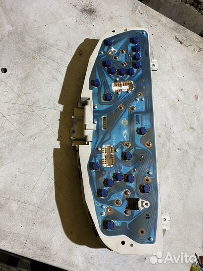 Приборная панель Nissan Pulsar N15