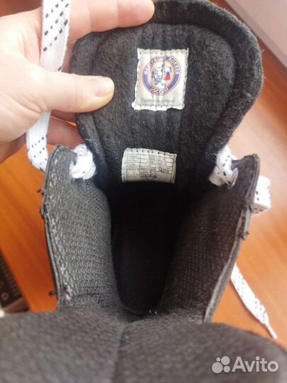 Коньки хоккейные 34 размер