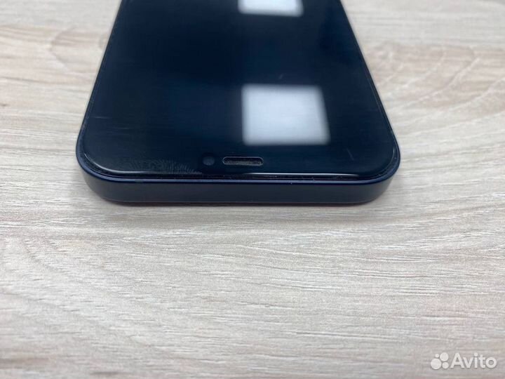 iPhone 12, 64 ГБ