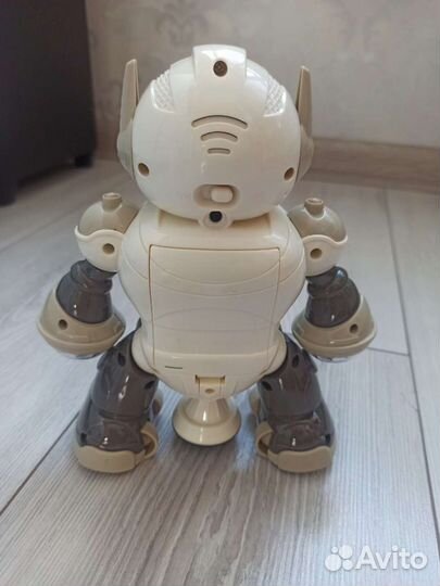 Интерактивные игрушки Робот