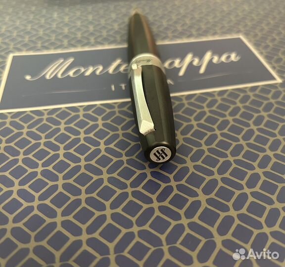 Шариковая ручка Montegrappa Magnifica Black Steel