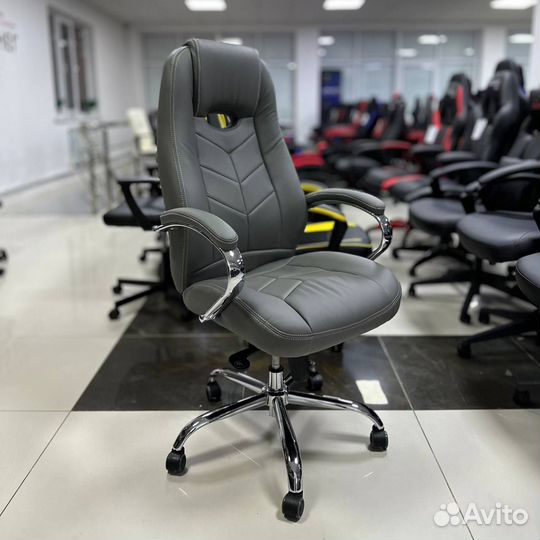 Кресло руководителя Drift M (цвета)