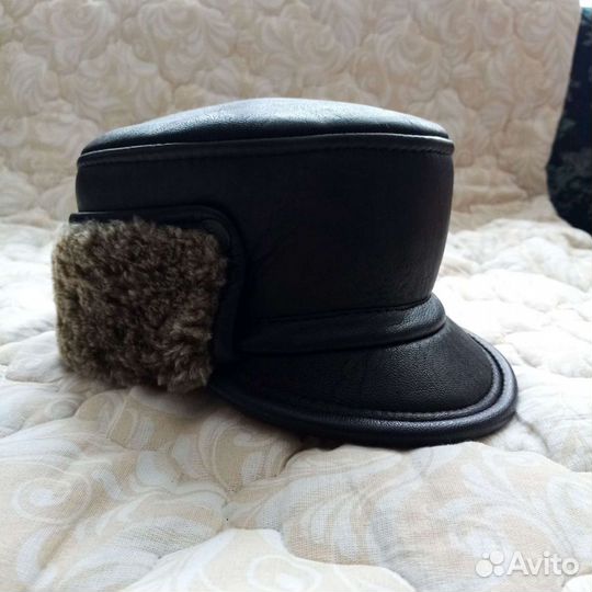 Мужская зимняя шапка