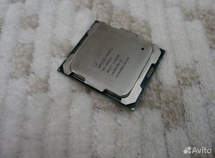 Intel Xeon E5 2689 V4 Серверный