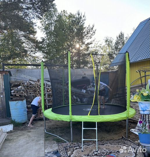 Батут каркасный