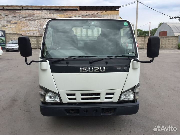 Isuzu Elf, 2009