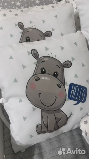 Бортики в кроватку с постельным бельем