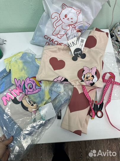 Джинсовка и 2 костюма