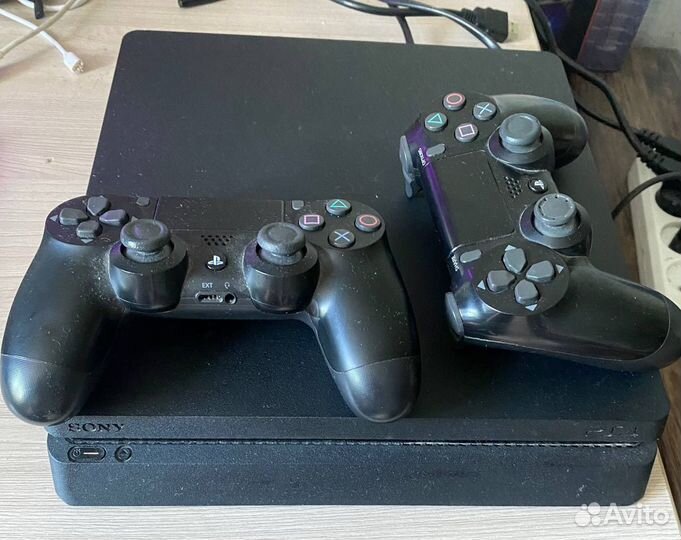 Sony PS4 slim 1tb