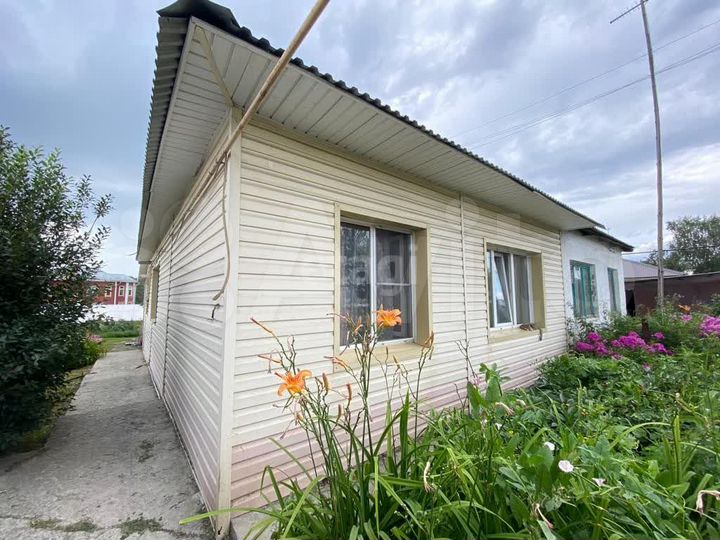 Дом 57,7 м² на участке 10 сот.