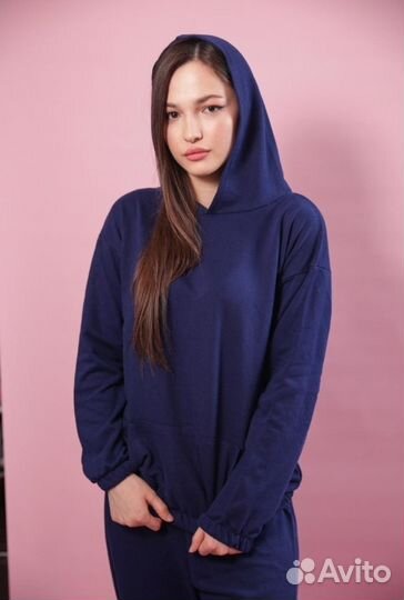 Спортивный костюм женский