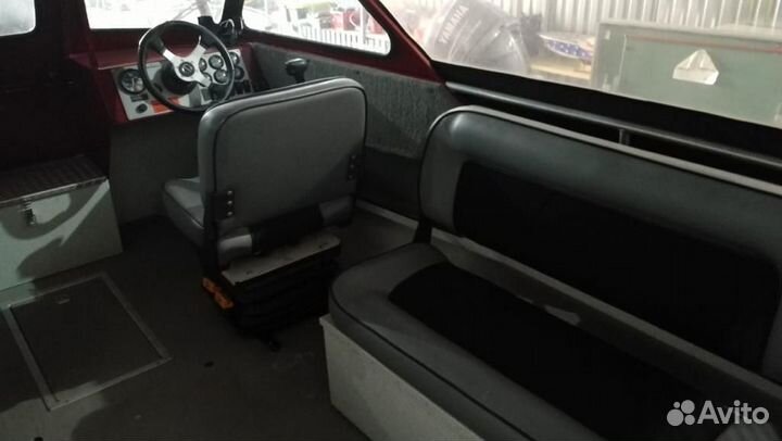 Моторный катер рыбацкий alumaweld intruder