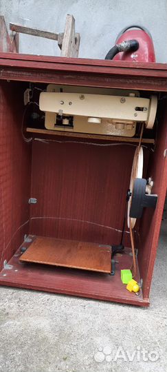 Швейная машинка бу