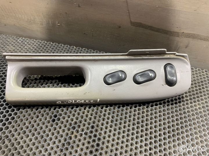 Блок стеклоподъемников Эксплорер 1 купэ Explorer