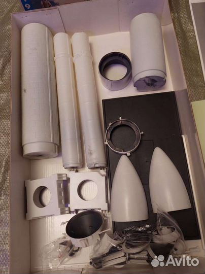 Сборная модель ракетоносителя areane 5 1998 год