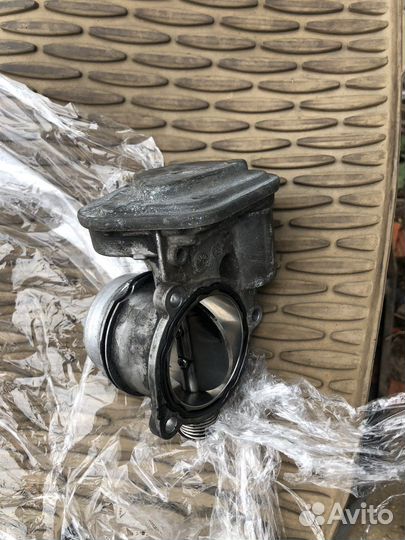 Bmw x5 e70 Дроссельная заслонка