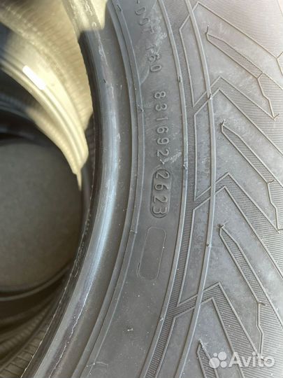 Nokian Tyres Nordman 8 SUV 235/65 R18 110T