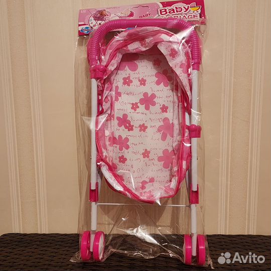 Коляска кукольная
