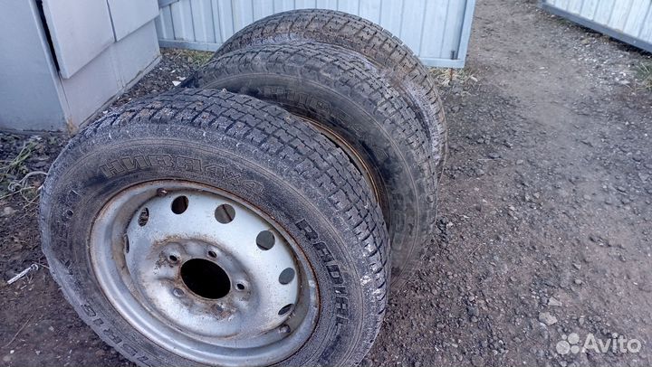 Колесо на ниву р16