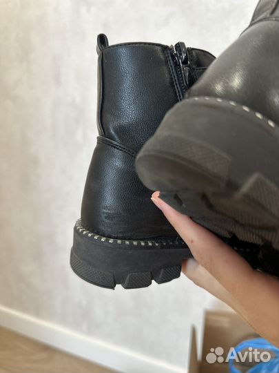 Ботинки демисезонные для девочки 29