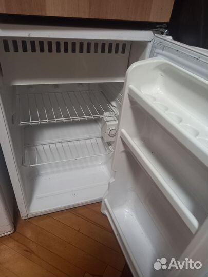 Холодильник маленький