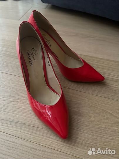 Туфли лодочки Baden красные