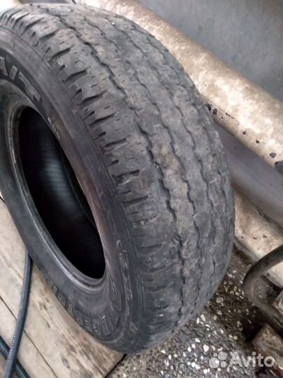 Bridgestone Dueler H/T D689 245/70 R16