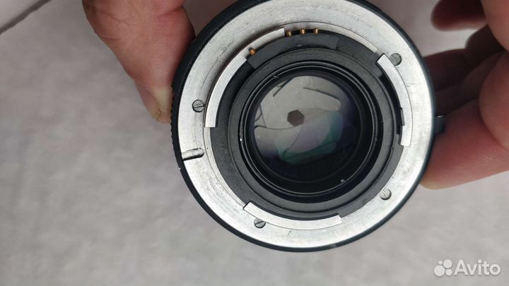 Объектив для Nikon 